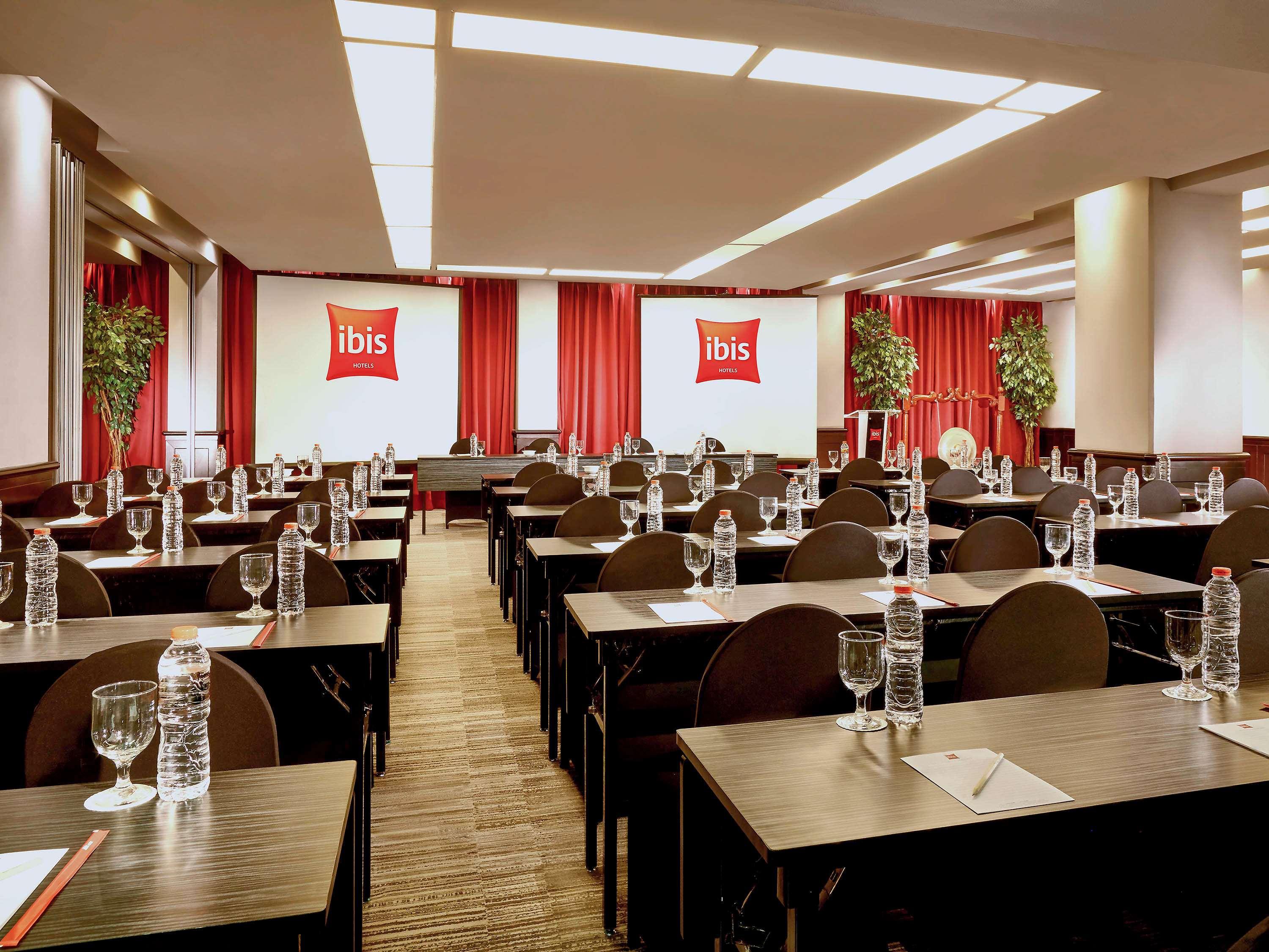 Hotel Kimaya Slipi Jakarta By Harris Buitenkant foto