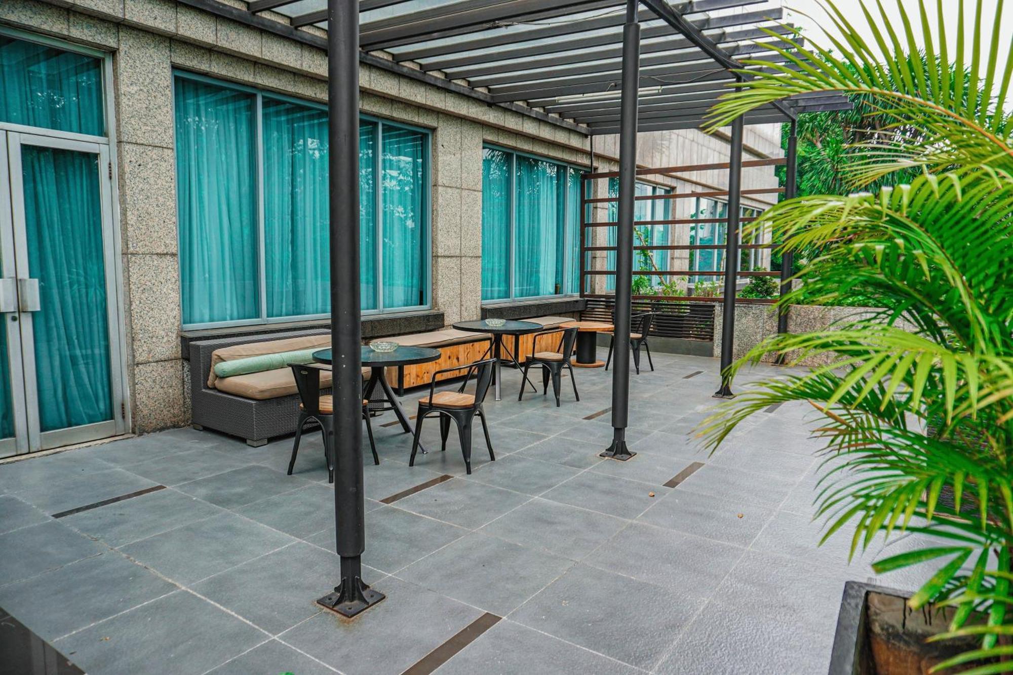 Hotel Kimaya Slipi Jakarta By Harris Buitenkant foto