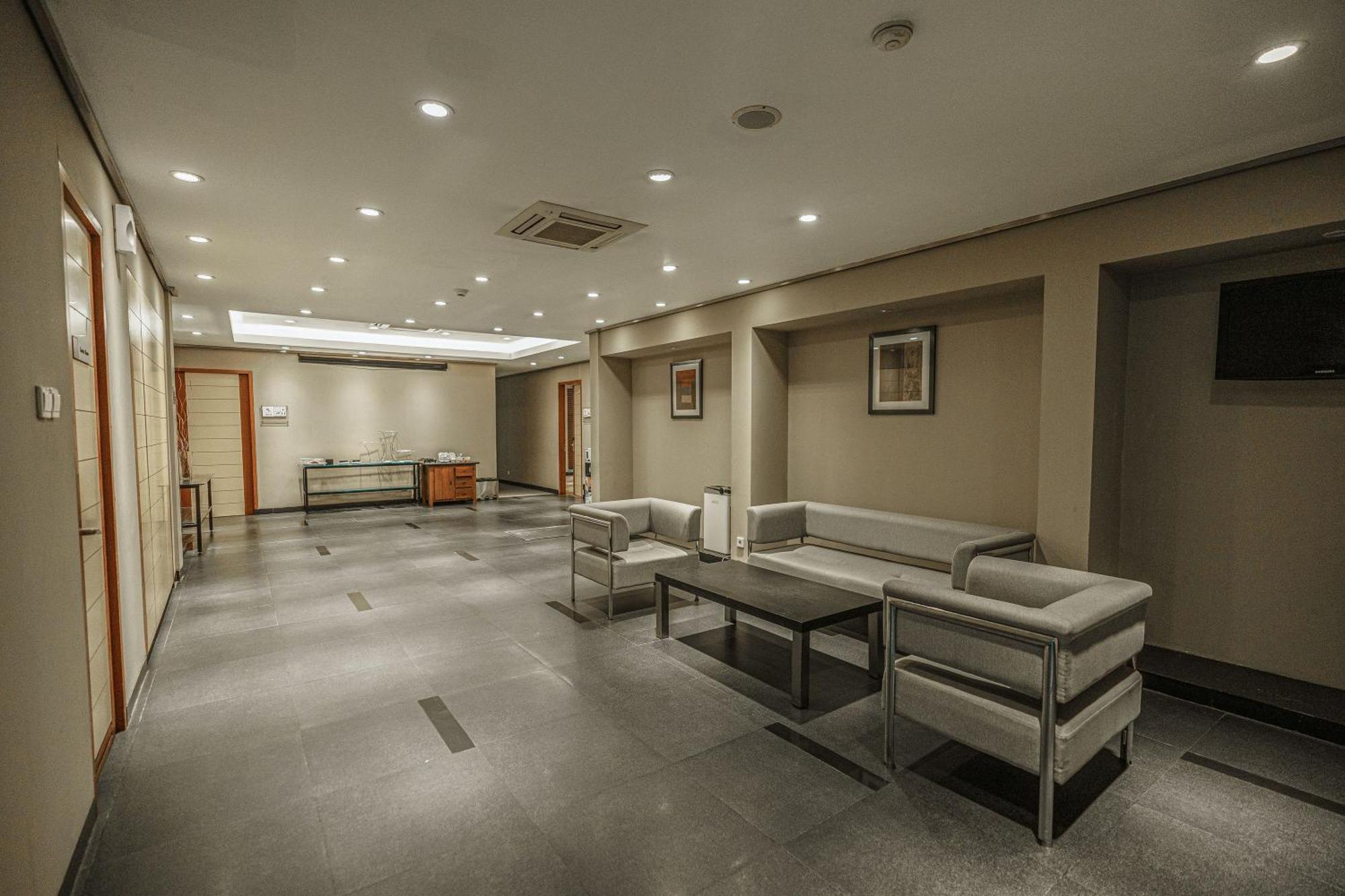 Hotel Kimaya Slipi Jakarta By Harris Buitenkant foto