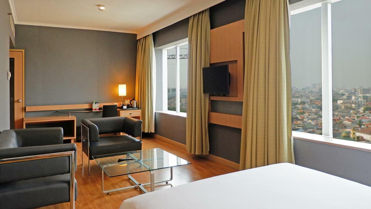 Hotel Kimaya Slipi Jakarta By Harris Buitenkant foto